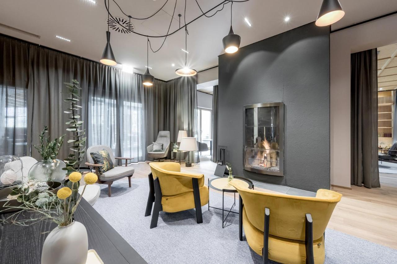 Hotel Aqua Dome 4 Sterne Superior & Tirol Therme 4*