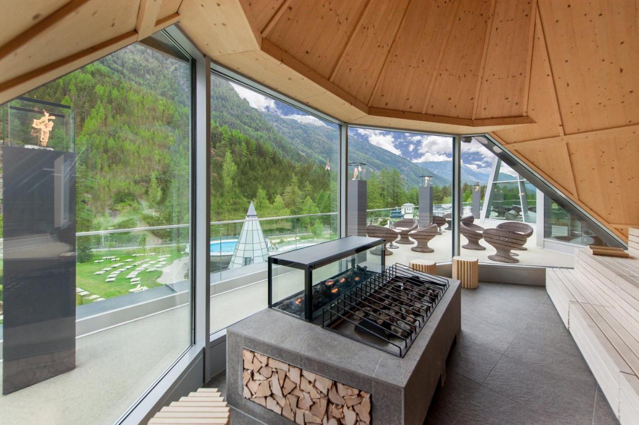 Aqua Dome 4 Sterne Superior & Tirol Therme 4*